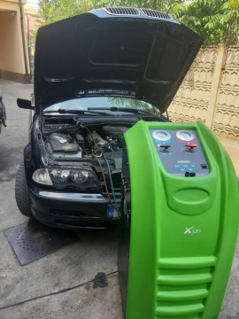 Incarcare clime auto cu freon